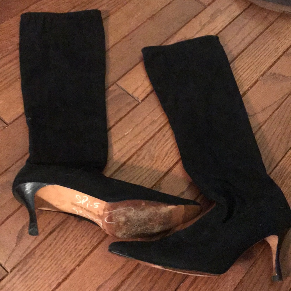 Manolo Blahnik suede boots